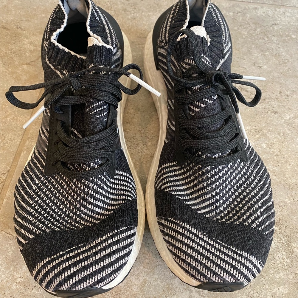 Adidas Woman’s Ultraboost size 9